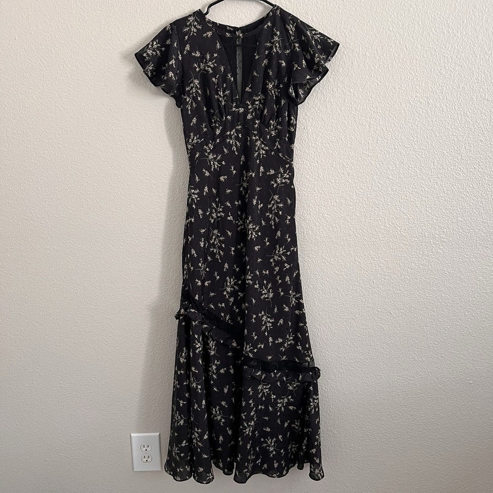 Ever New Melbourne XS 2 Dress Flutter Sleeve Tiered Floral Lace Empire Waist